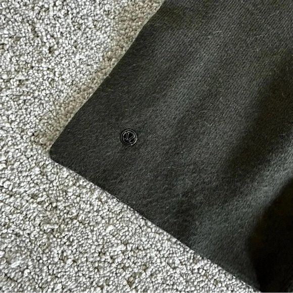 Lululemon All In A Day Hooded Poncho Heathered Highlander / Dark Olive One Size - Picture 9 of 13